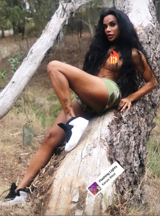 TS Baby Nikki photo 8